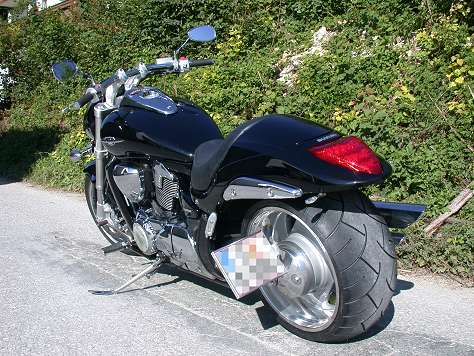 Suzuki M 1800 Intruder Black Typhon